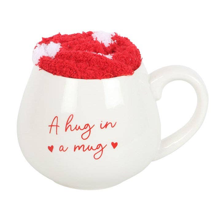 Hug in a Mug Set mit Herzmotiv und Socken