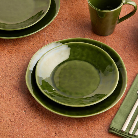 VERDE Steingut-Teller Set – Olivgrün | Ø ca. 23 cm