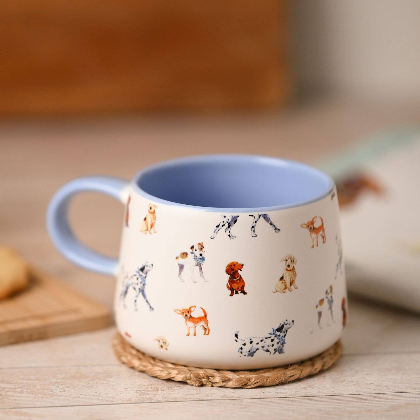 Keramiktasse mit Hundemotiv