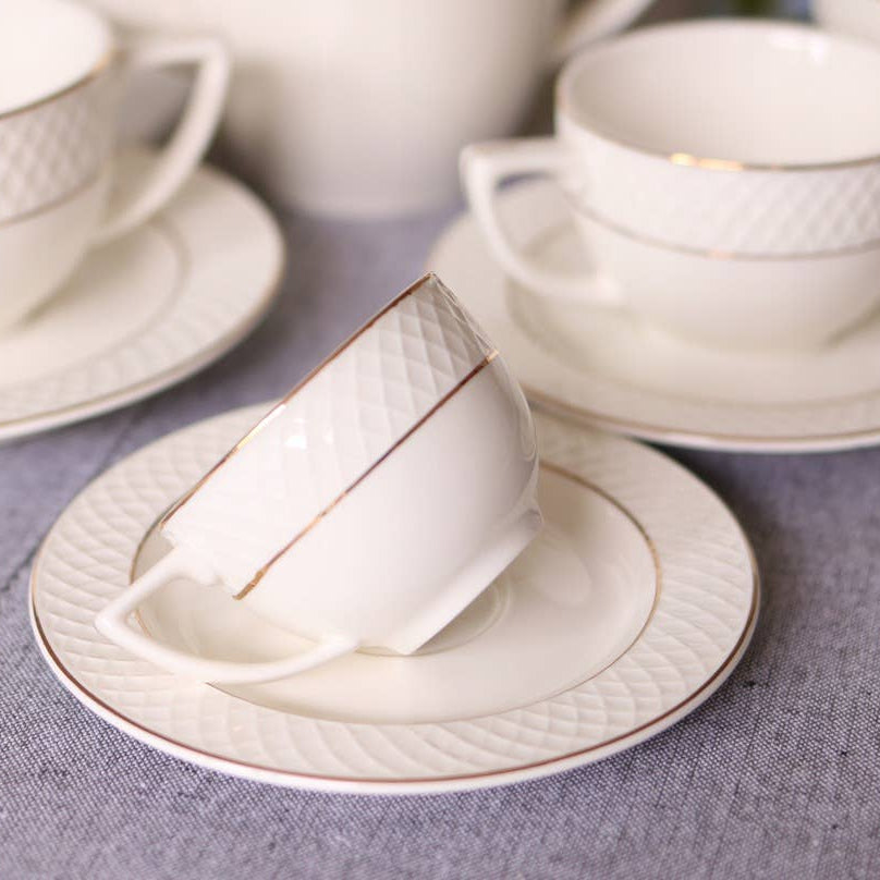 ESPRESSOTASSE MIT UNTERTASSE DIAMOND