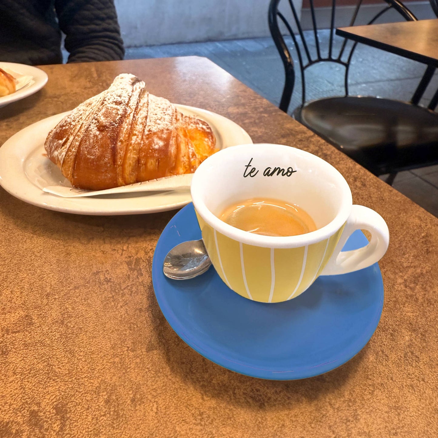 Espresso-Tasse und Untertasse Te Amo
