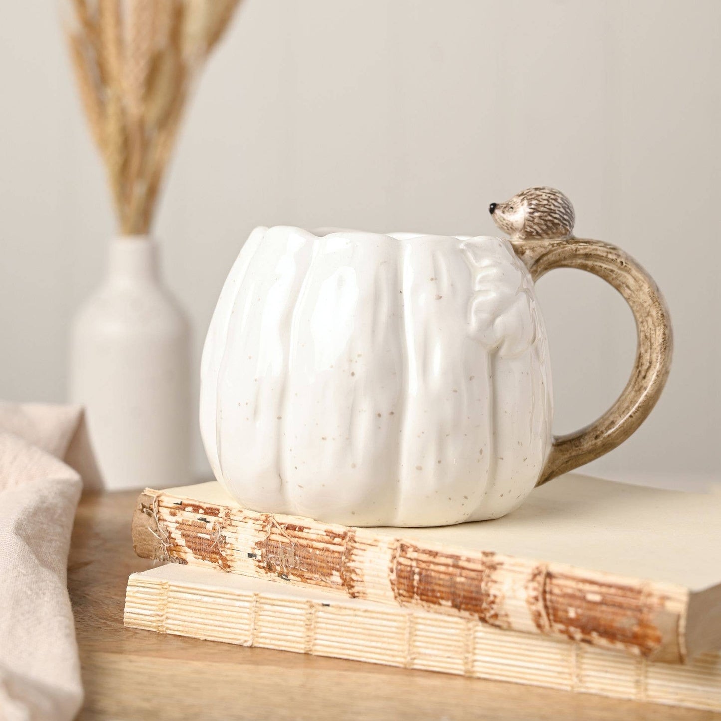 Country Living Kürbistasse mit Igel am Henkel