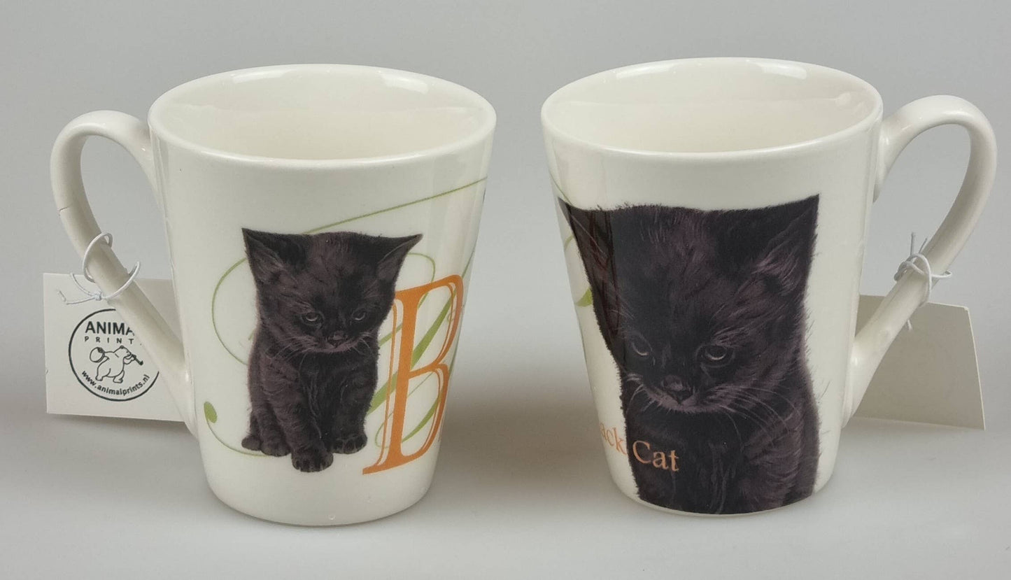 Tasse mit schwarzer Katze