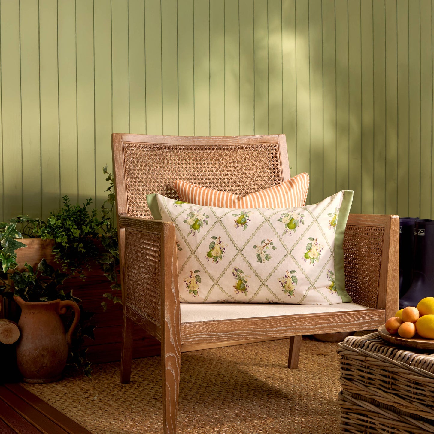 Gedrucktes Outdoor-Kissen mit Birnenspalier 40 x 60cm