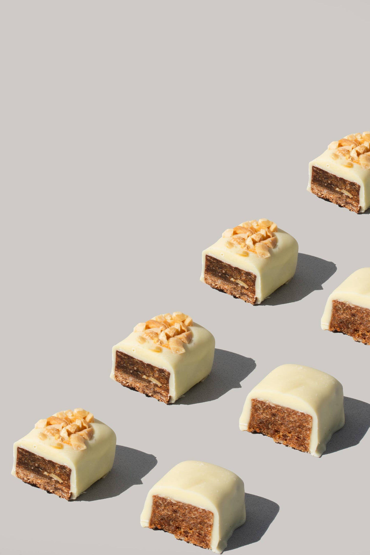 Weiße Schoko Erdnuss Riegel bio + vegan+ glutenfrei