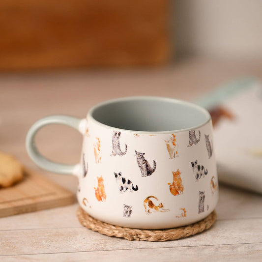 Keramiktasse mit Katzenmotiv