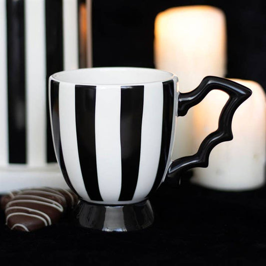 Fledermausflügel Halloween-Teetasse