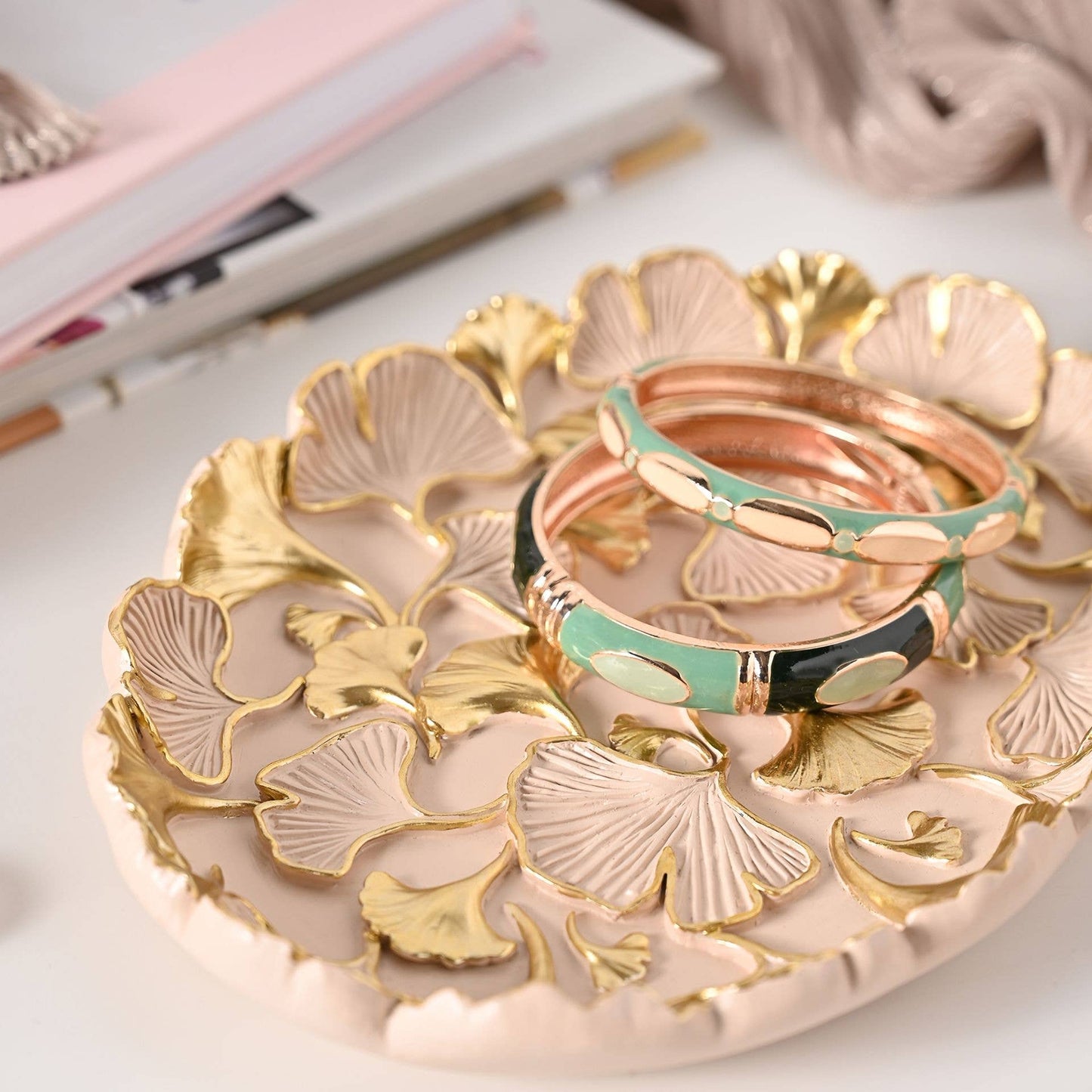 Dekorativer Teller Sophia Classic Ginkgo Blush