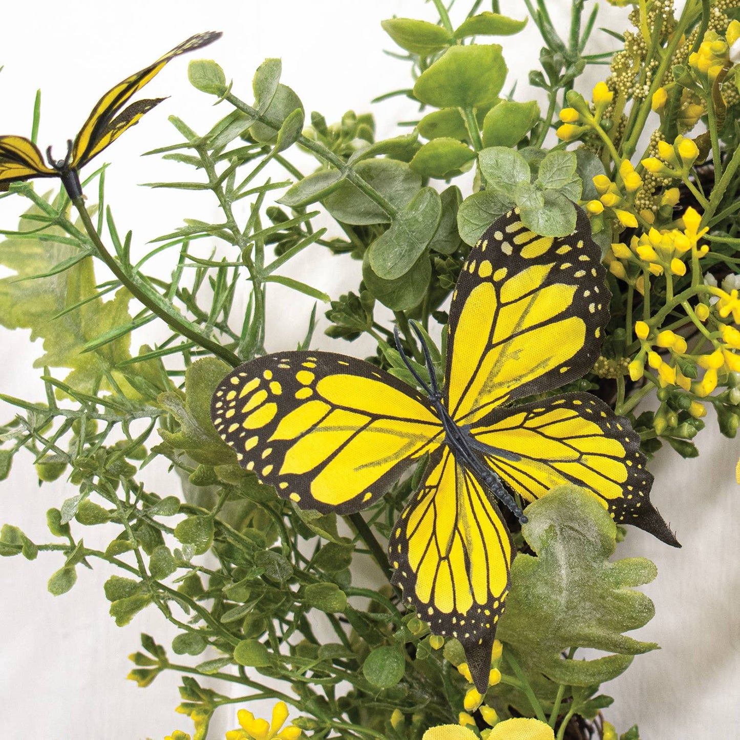 Dusty Miller & Schmetterlingskranz, 40,6 cm