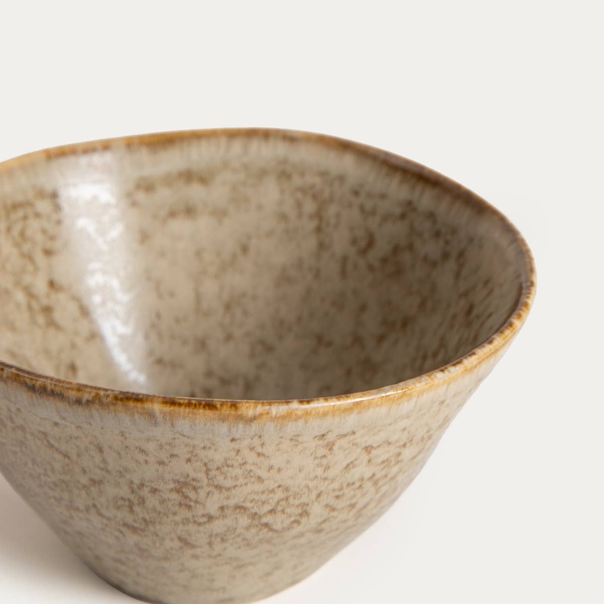 DAREL flache Steinzeug-Tasse – Beige | 250 ml