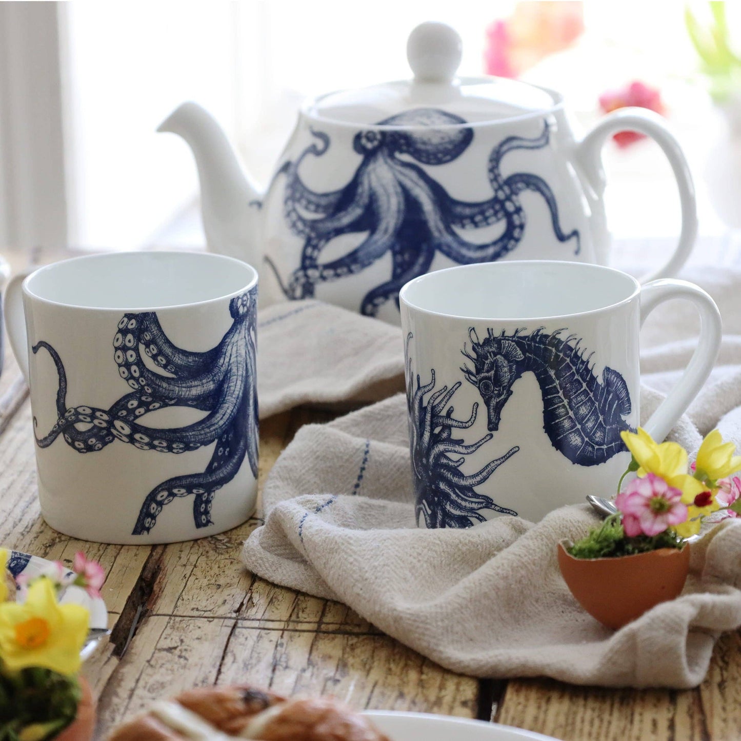 Tasse mit Seepferdchen