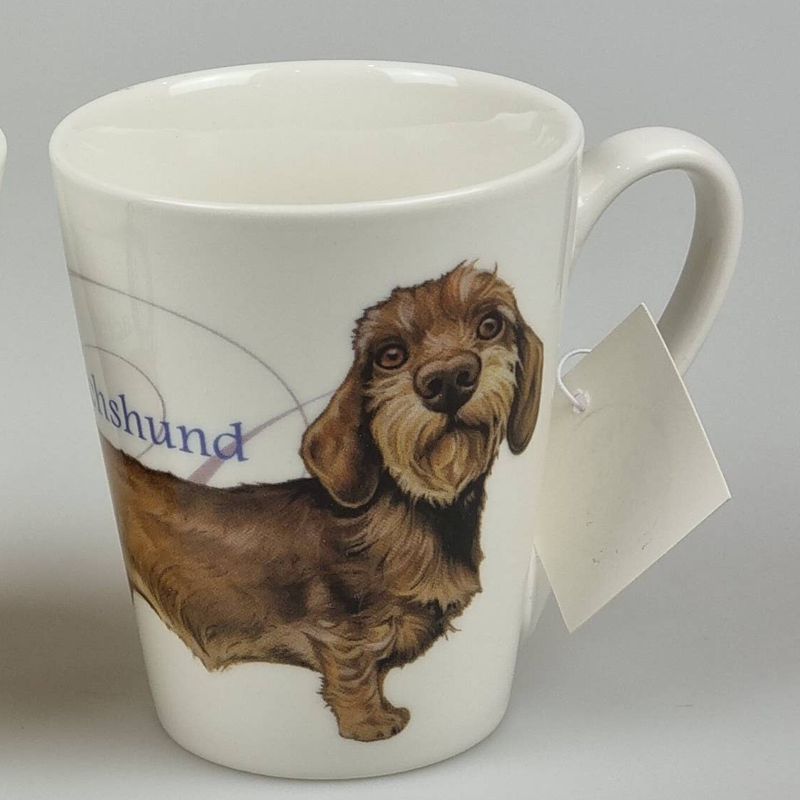 Dackel-Tasse mit Monogramm-Design