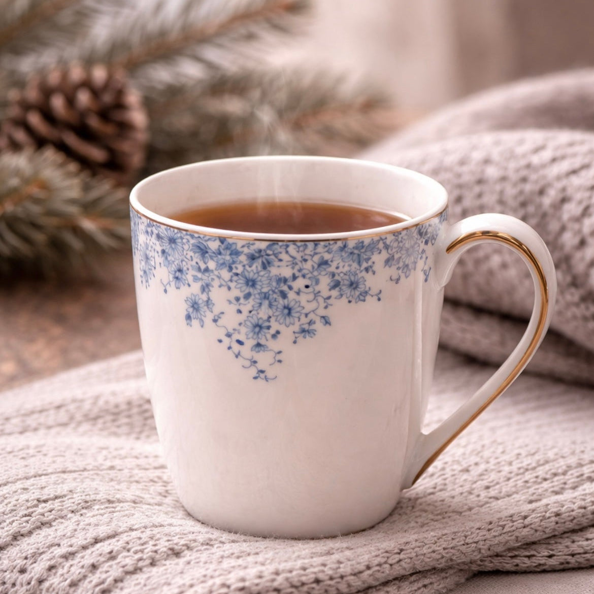 Teebecher mit Blumen