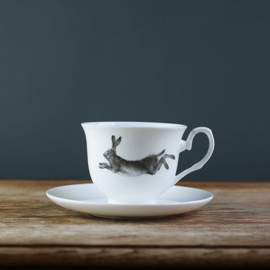Running Hare Teetasse aus feinem Knochenporzellan mit Untertasse