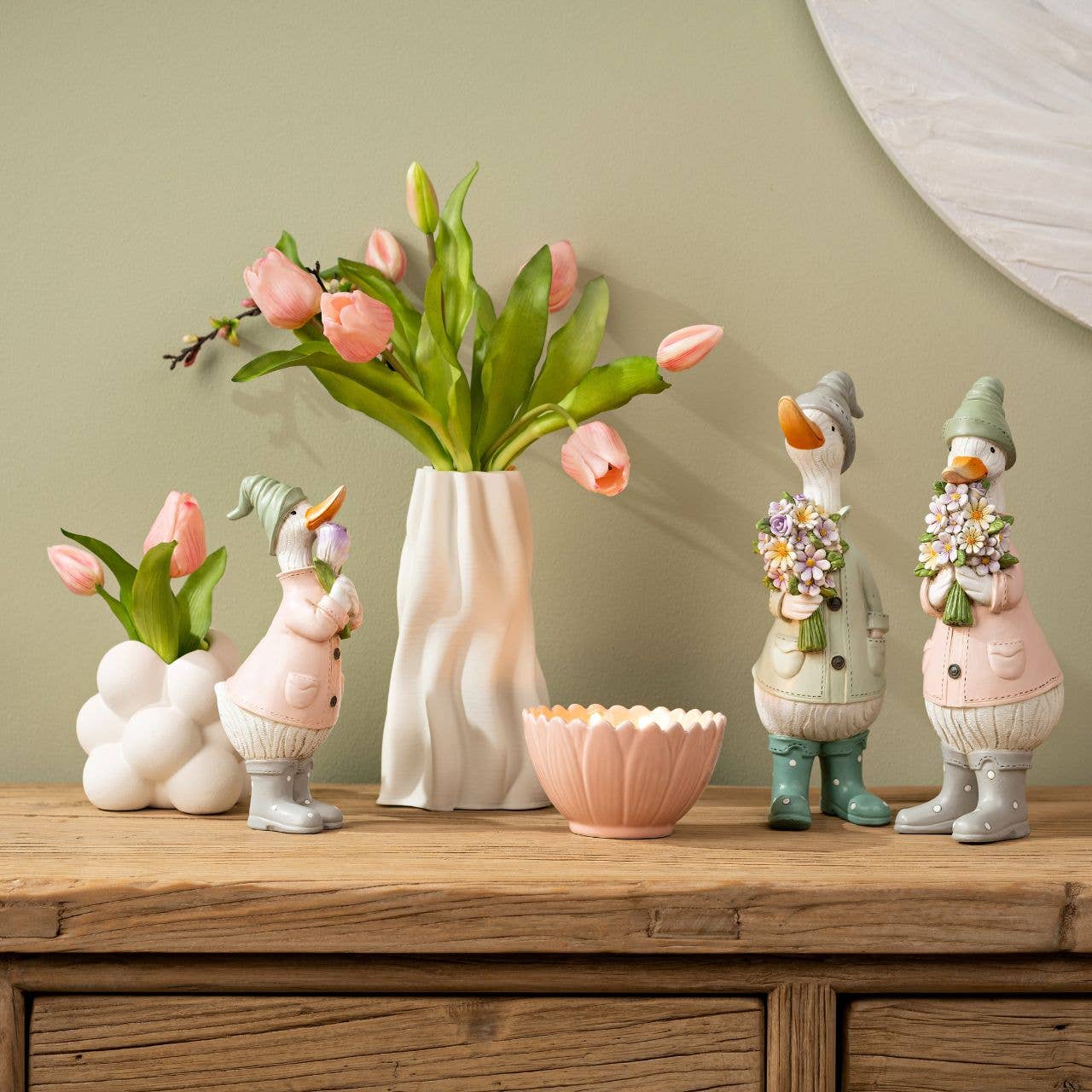 Entenpaar mit Blumenstrauß, Polyresin
